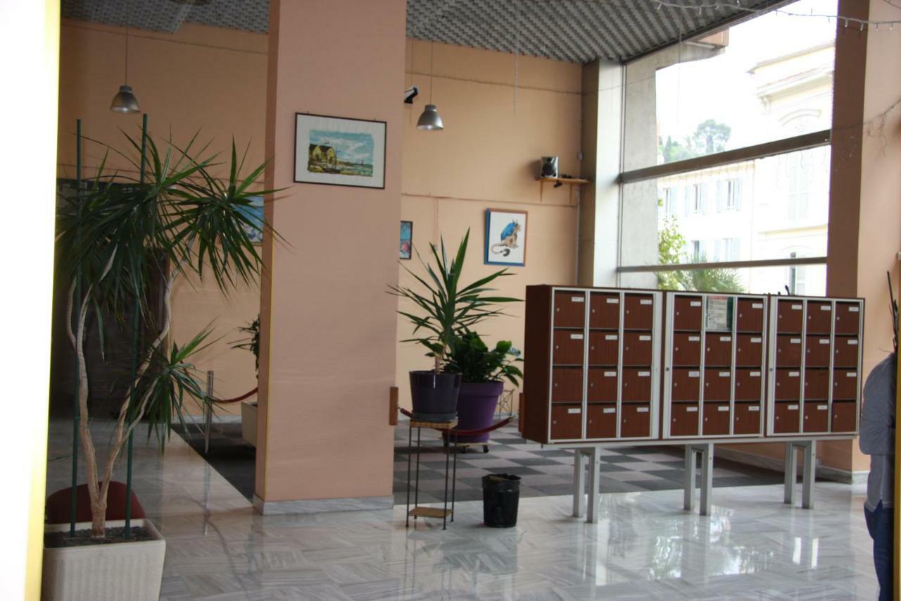 Residence Albert Premier Mentone Esterno foto