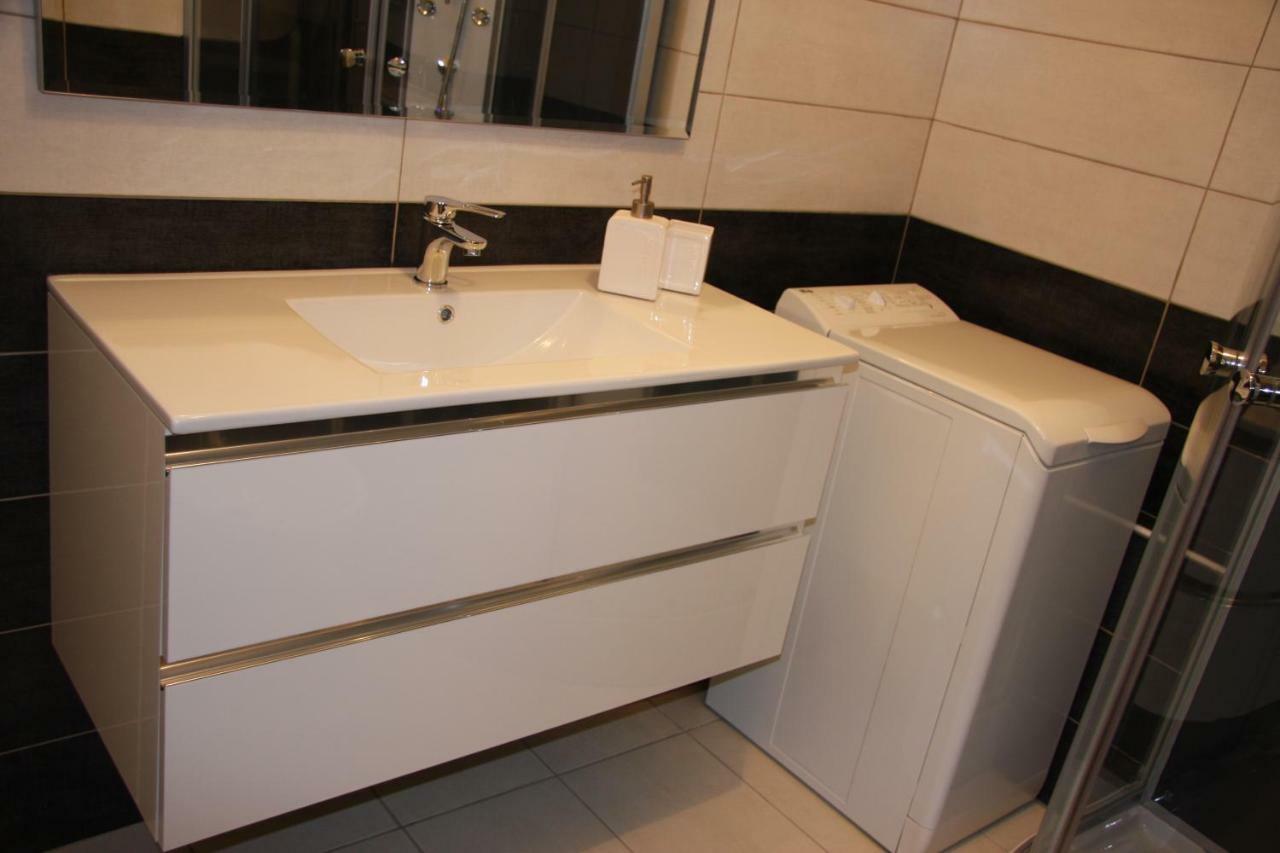 Residence Albert Premier Mentone Esterno foto